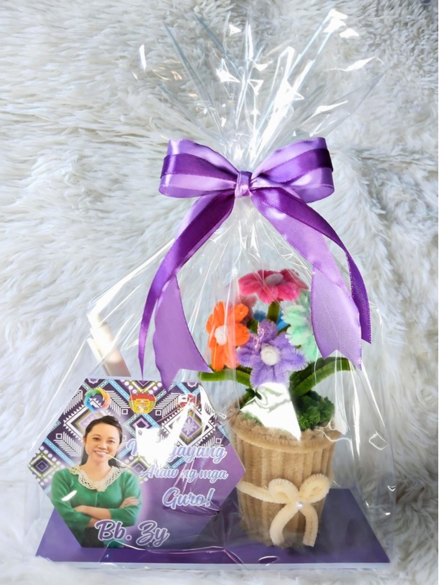 Customized Penholder with Fuzzy wired-flowerd