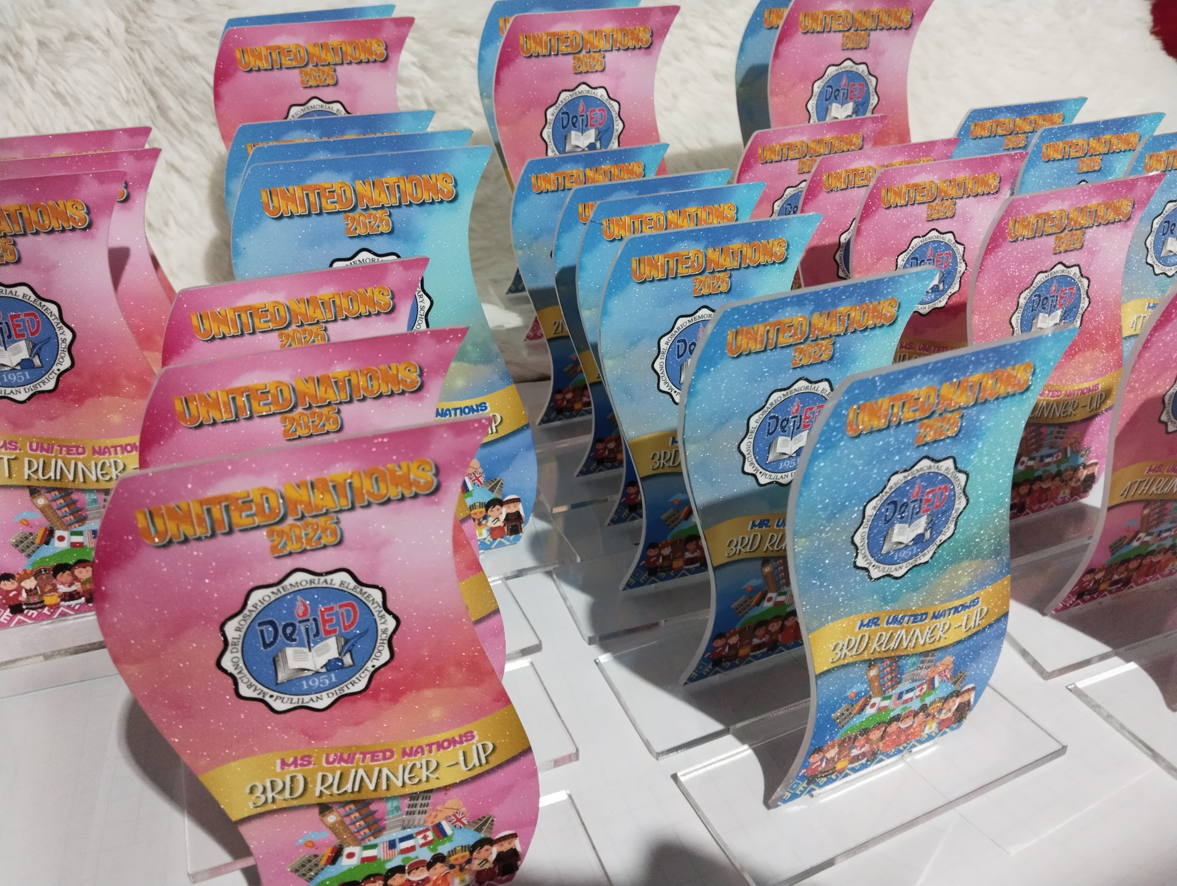 Acrylic-based Trophy Design 1