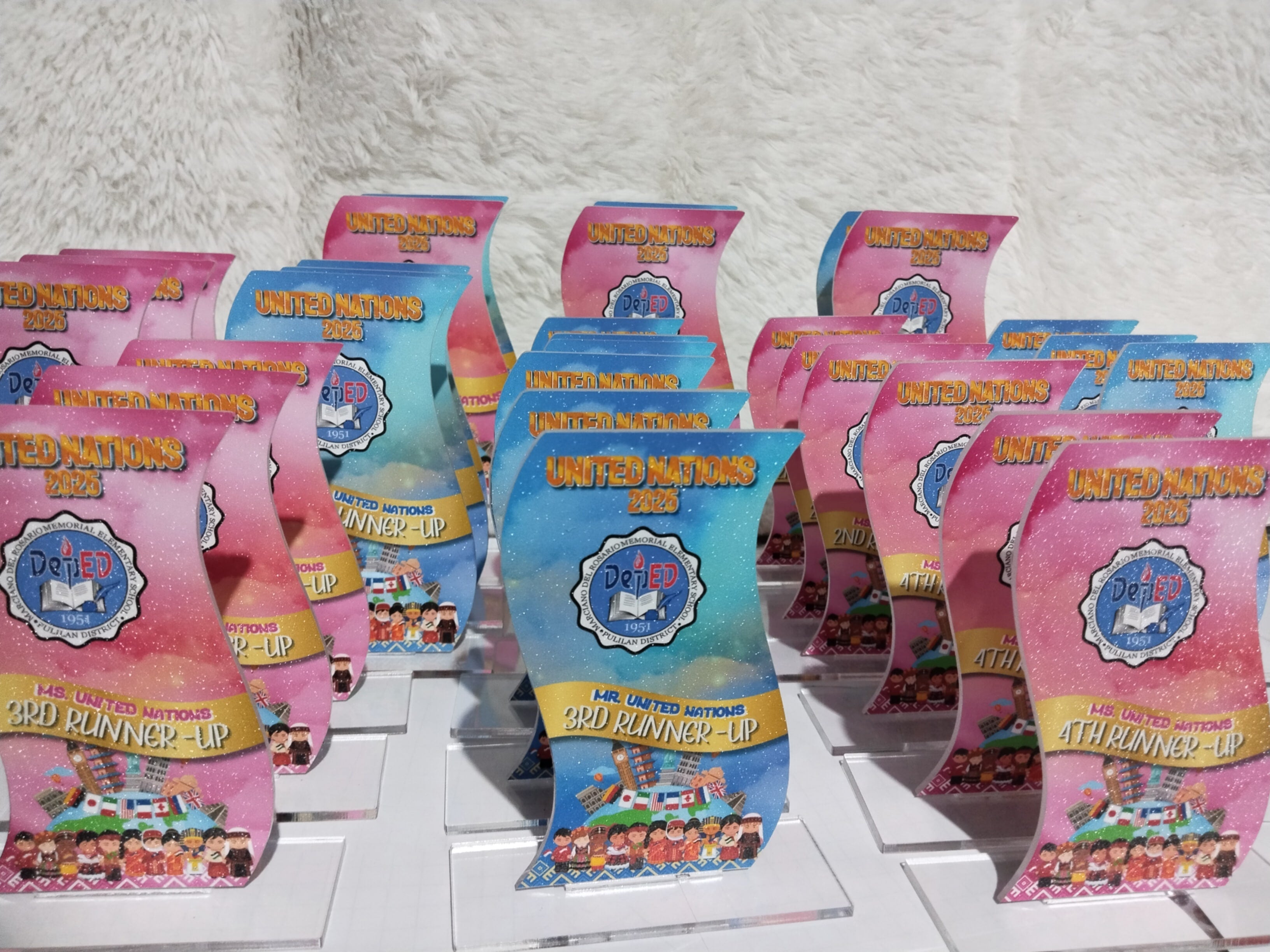 Acrylic-based Trophy Design 1